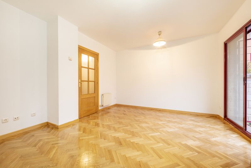 Floor Varnishing in Denver, CO
